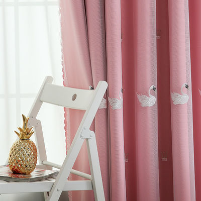 ผ้าม่านโปร่งผ้าฝ้ายโพลีเอสเตอร์สีขาว 100% ผ้าโปร่งปักลายดอกไม้