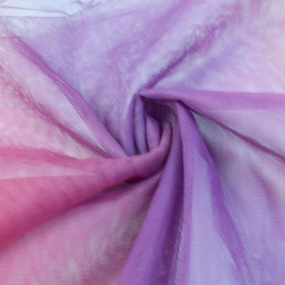 ชุดแต่งงานผ้า Tulle นุ่มรายการเดียวเครปจีบพิมพ์ดิจิตอล