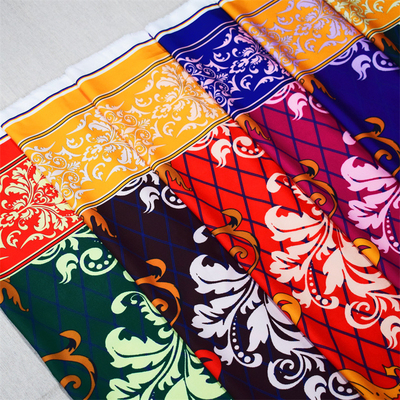 ผ้าหุ้มเบาะพิมพ์ลายสีชมพูสำหรับบรรจุหีบห่อ